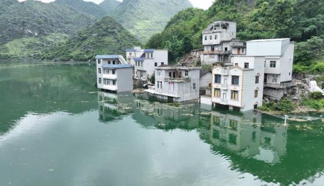 隆林“水淹坝”当地紧急救援 受灾群众得到有效安置
